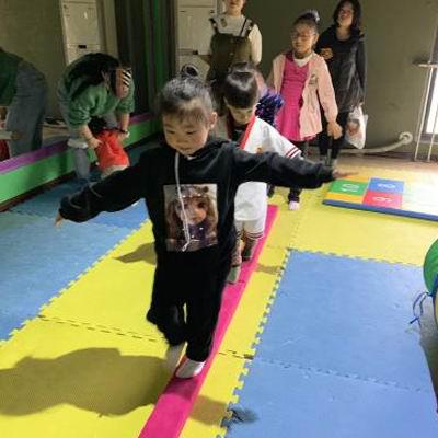 哈咪咕噜少儿体能